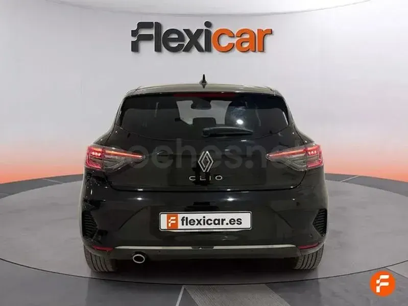 Usado Renault Clio V Techno 90 CV (66 kW) 2024 Negro Berlina