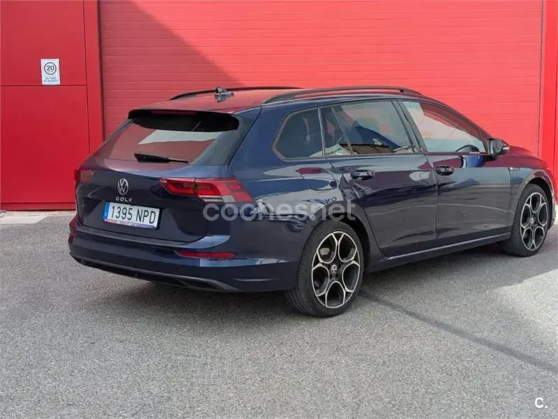 Usado VW Golf VII R-line 150 CV (110 kW) 2021 Azul Utilitario