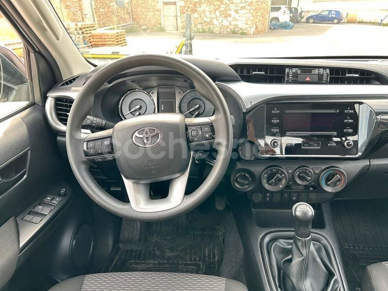 Usado Toyota HiLux 150 CV (110 kW) 2022 Blanco Pickup/Camioneta