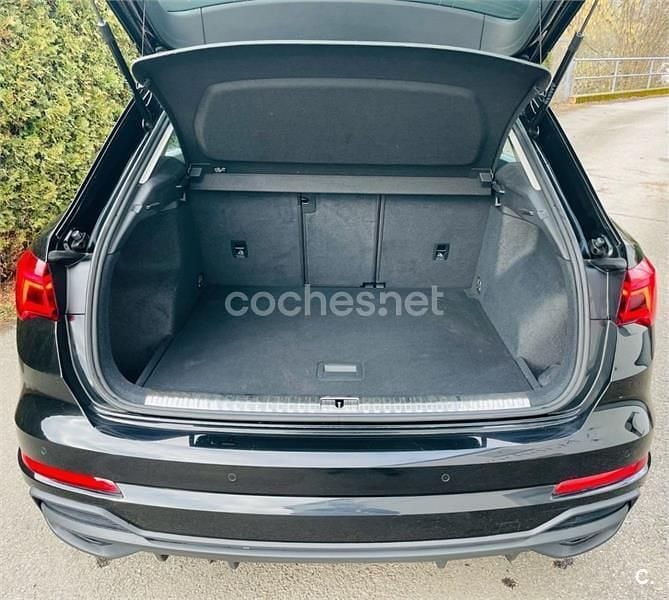 Usado Audi Q3 150 CV (110 kW) 2022 Negro SUV