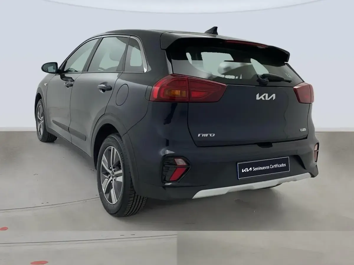 Usado Kia Niro 141 CV (103 kW) 2022 Azul SUV