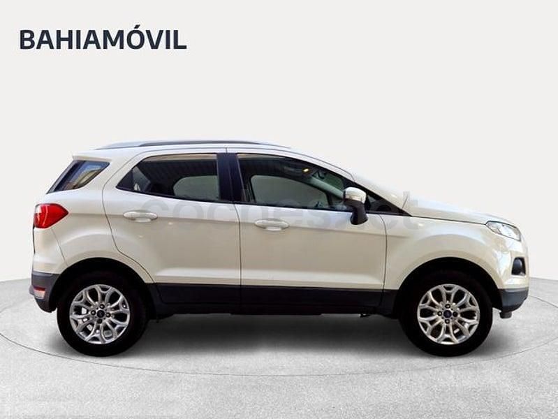Usado Ford Ecosport Trend 125 CV (91 kW) 2015 Blanco SUV
