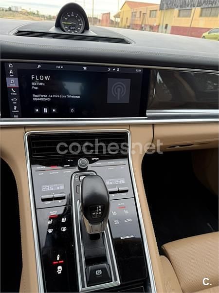 Usado Porsche Panamera Sport Turismo 680 CV (500 kW) 2019 Gris / plata Familiar