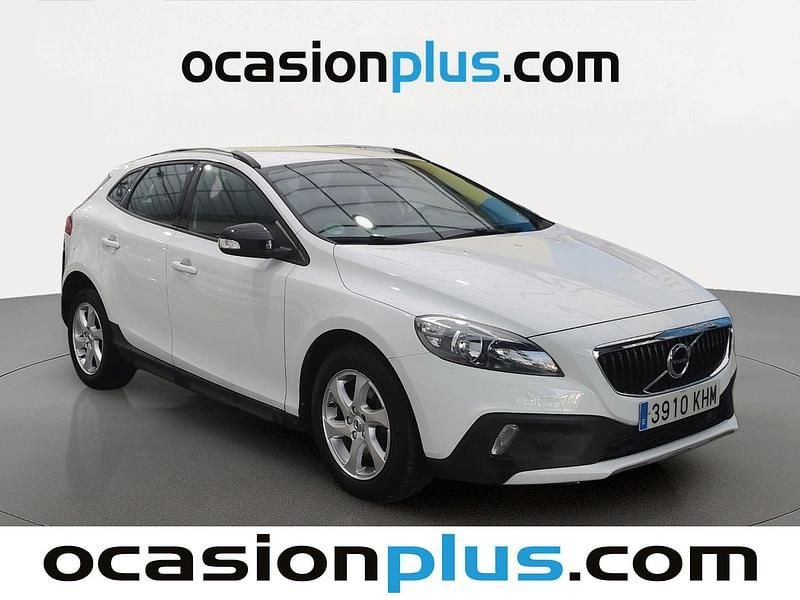 Usado Volvo V40 CC 120 CV (88 kW) 2018 Blanco Familiar