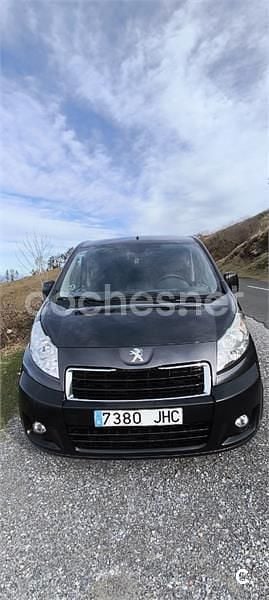 Usado Peugeot Traveller Allure 174 CV (127 kW) 2016 Azul Monovolumen