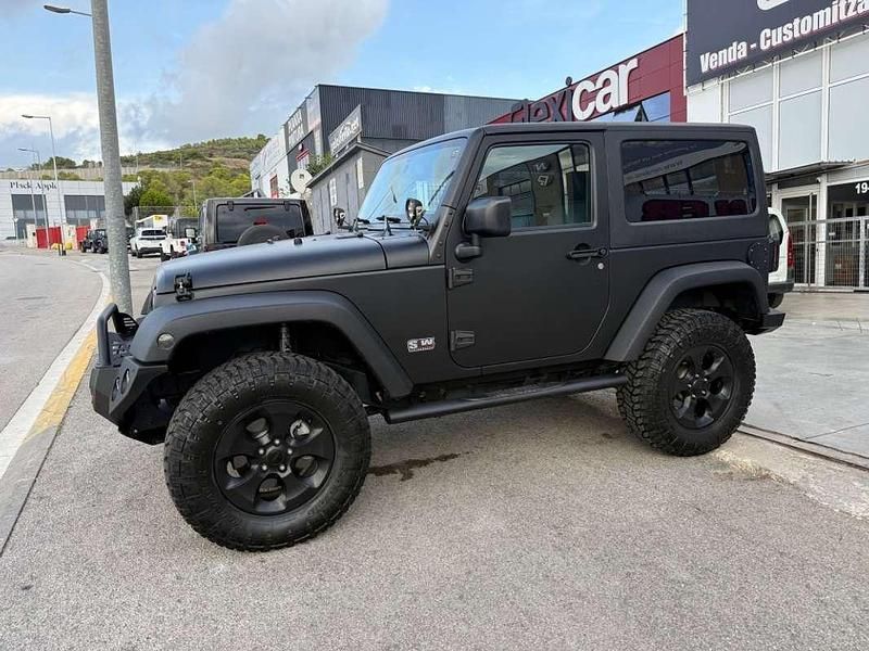 Usado Jeep Wrangler Sahara 200 CV (147 kW) 2017 Negro SUV