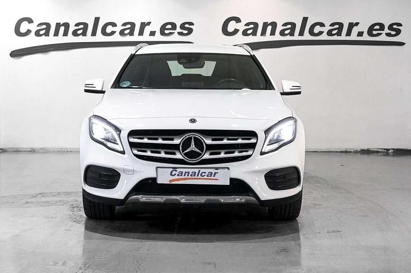 Usado Mercedes GLA180 122 CV (89 kW) 2018 Blanco SUV