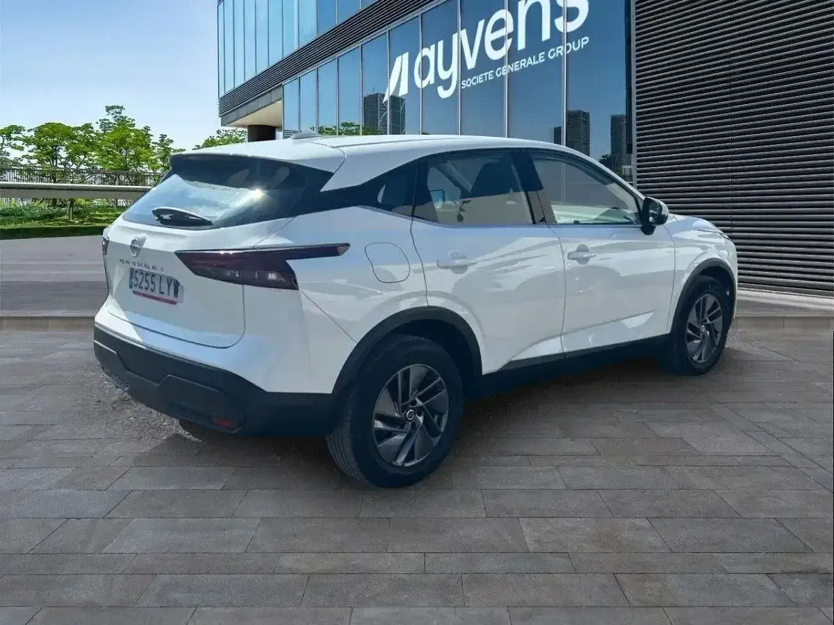 Usado Nissan Qashqai Acenta 140 CV (102 kW) 2022 Blanco SUV