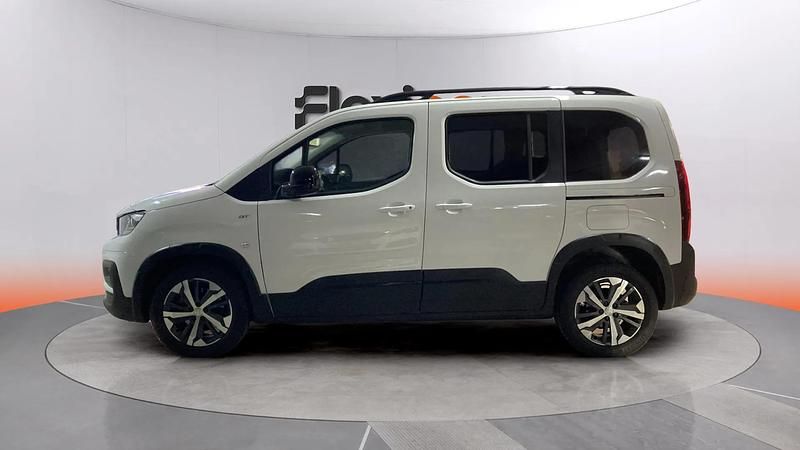 Usado Peugeot Rifter GT 102 CV (75 kW) 2023 Blanco Monovolumen