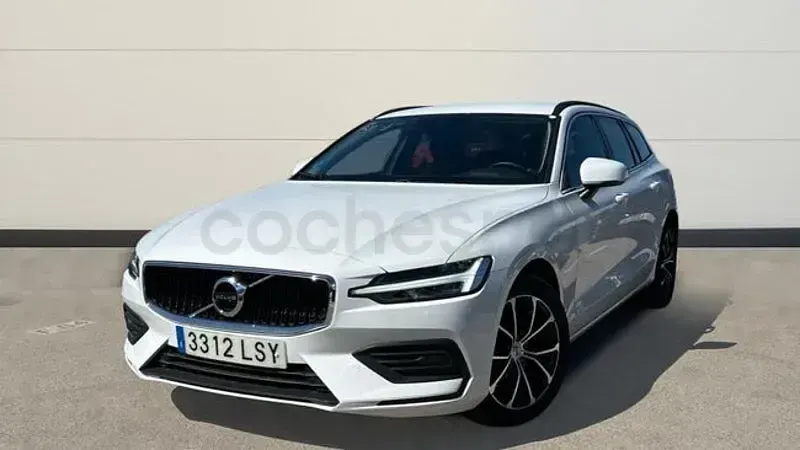 Usado Volvo V60 Momentum 197 CV (144 kW) 2021 Blanco Familiar
