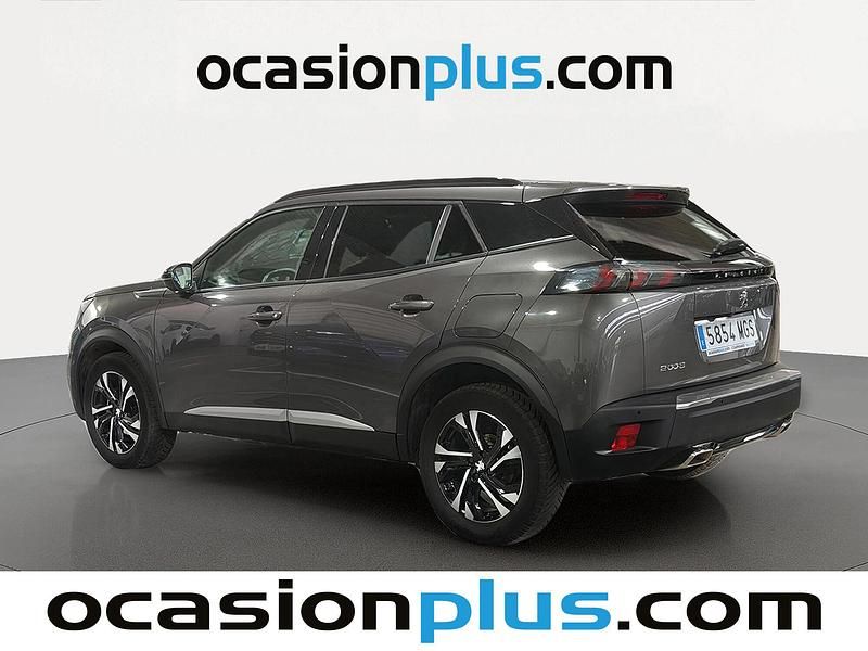 Usado Peugeot 2008 Allure 130 CV (95 kW) 2023 Gris SUV