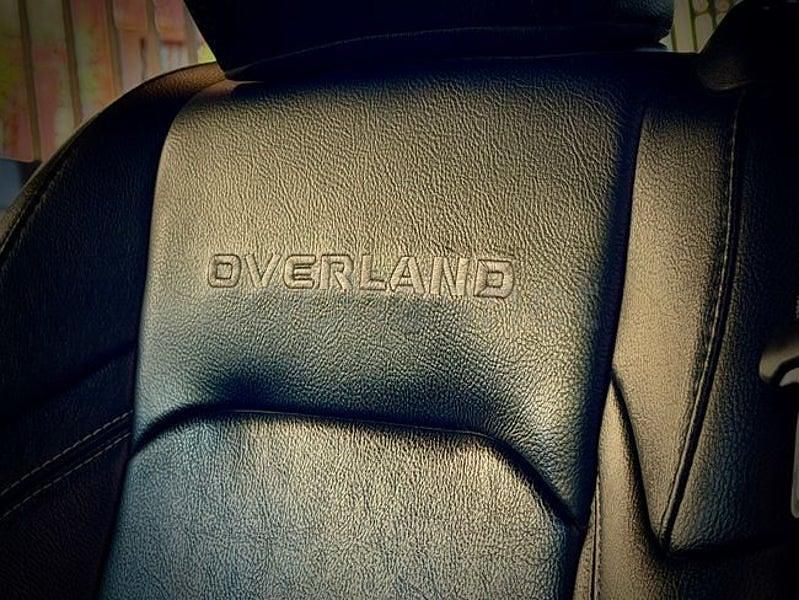 Usado Jeep Wrangler Sahara 200 CV (147 kW) 2020 Negro SUV