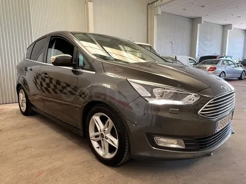 Usado Ford C-MAX Titanium 125 CV (91 kW) 2018 Gris / plata Monovolumen