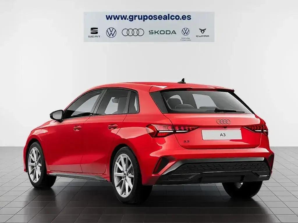 Nuevo Audi A3 Sportback e-tron Premium 204 CV (150 kW) 2026 Rojo Utilitario