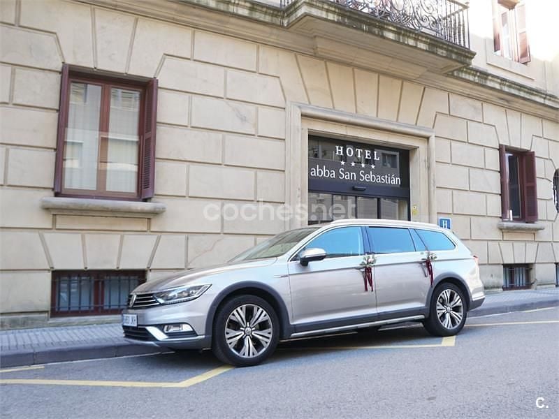 Gris / plata Usado 2015 VW Passat Alltrack Familiar | 14.500 € (Buen precio) - Imagen 1/4