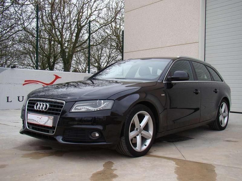 Usado Audi A4 S-Line 170 CV (125 kW) 2009 Negro Familiar