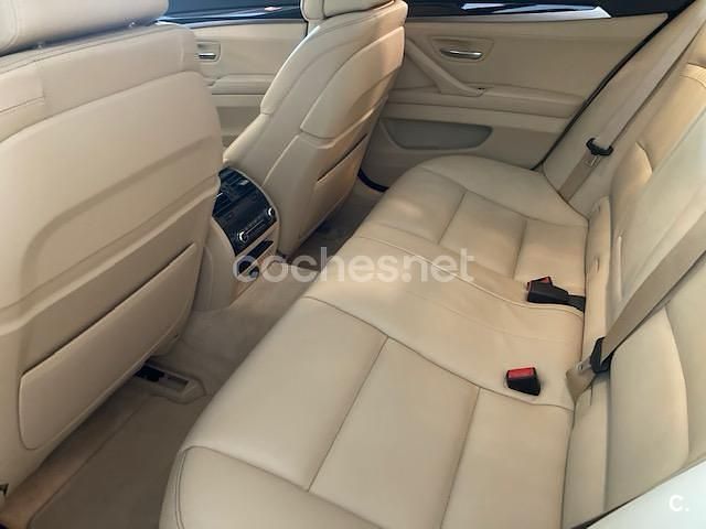 Azul Usado 2015 BMW 530 Luxury Line Familiar | 24.950 € (Precio justo) - Imagen 1/4