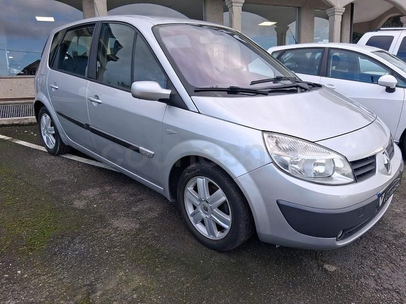 Usado Renault Scénic II Authentique 115 CV (84 kW) 2005 Gris / plata Monovolumen