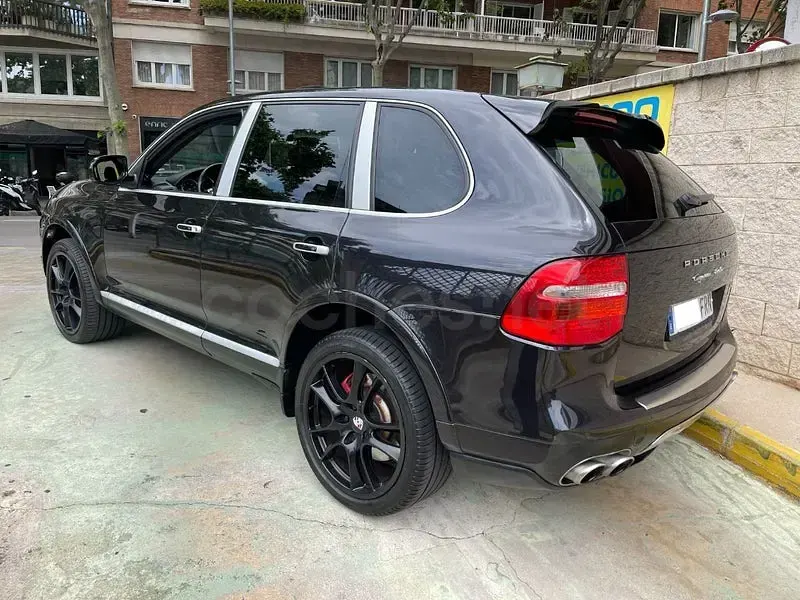 Usado Porsche Cayenne Turbo 500 CV (367 kW) 2007 Negro SUV