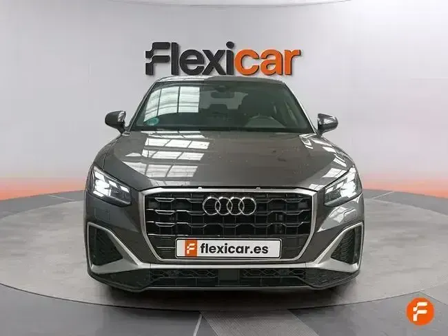 Usado Audi Q2 S-Line 150 CV (110 kW) 2024 Gris SUV