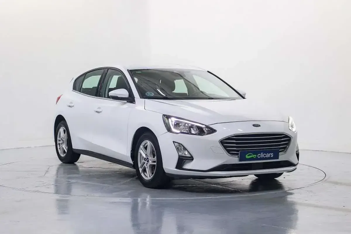 Usado Ford Focus Trend+ 120 HP (88 kW) 2022 Branco Citadino