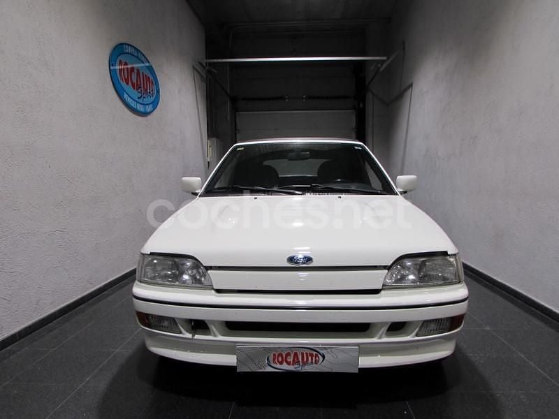 Usado Ford Escort Cabriolet 130 CV (95 kW) 1993 Blanco Descapotable