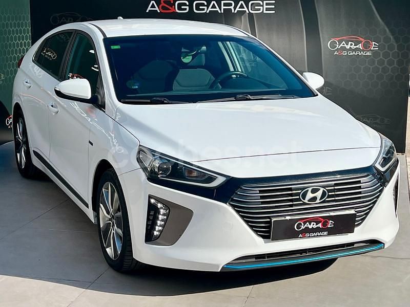 Blanco Usado 2016 Hyundai Ioniq Berlina | 11.990 € (Caro) - Imagen 1/4