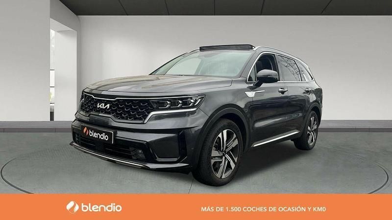 Gris Usado 2023 Kia Sorento 2 SUV | 50.400 € - Imagen 1/4