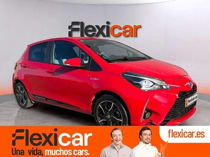 Usado Toyota Yaris Hybrid Edition 100 CV (73 kW) 2018 Rojo Utilitario