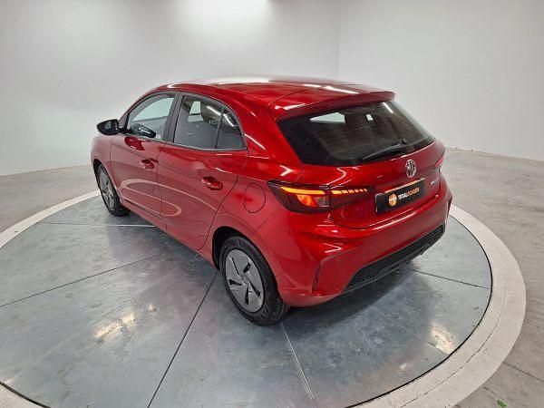 Usado MG MG3 116 CV (85 kW) 2025 Rojo Utilitario