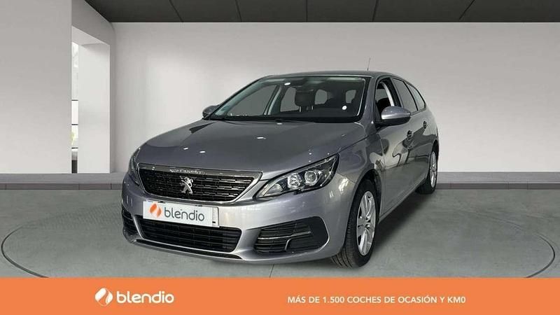 Gris Usado 2017 Peugeot 308 Active Familiar | 8499 € (Precio justo) - Imagen 1/4