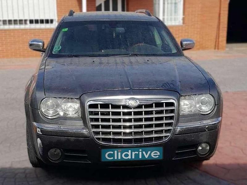 Usado Chrysler 300C 249 CV (183 kW) 2006 Gris Familiar