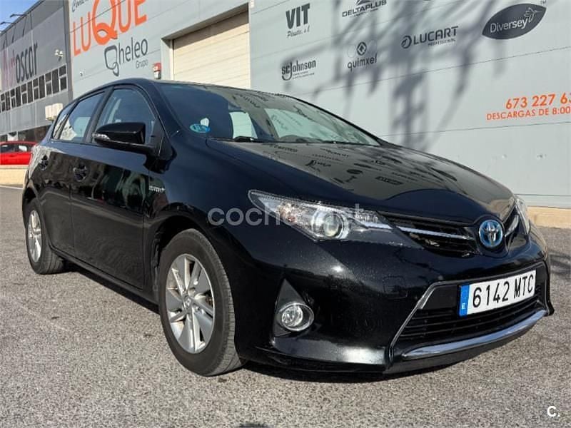 Negro Usado 2014 Toyota Auris Hybrid Active Berlina | 11.000 € (Precio justo) - Imagen 1/4