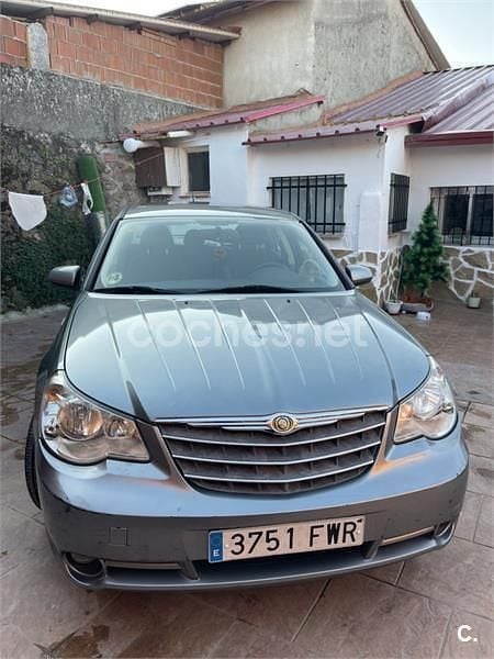 Usado Chrysler Sebring 140 CV (102 kW) 2007 Gris / plata Berlina