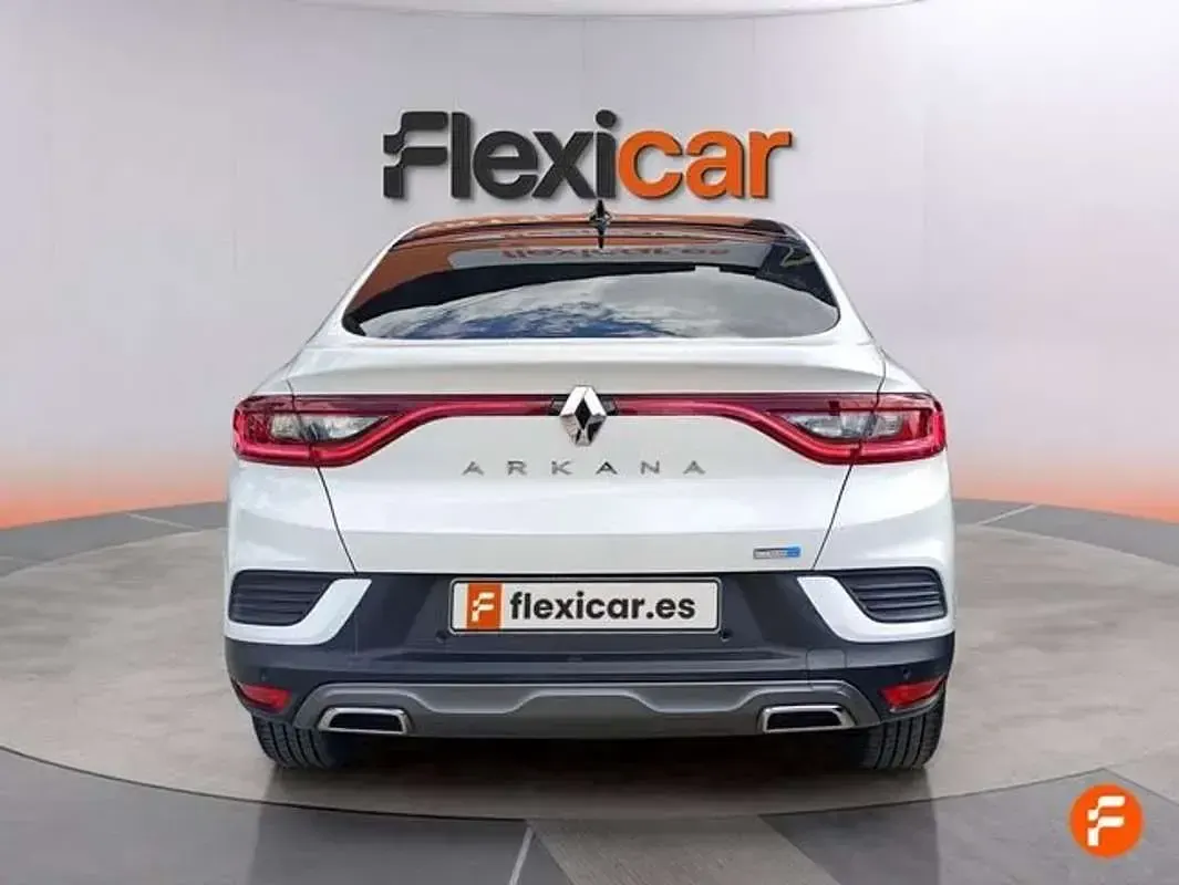 Usado Renault Arkana RS Line 145 CV (106 kW) 2022 Blanco SUV