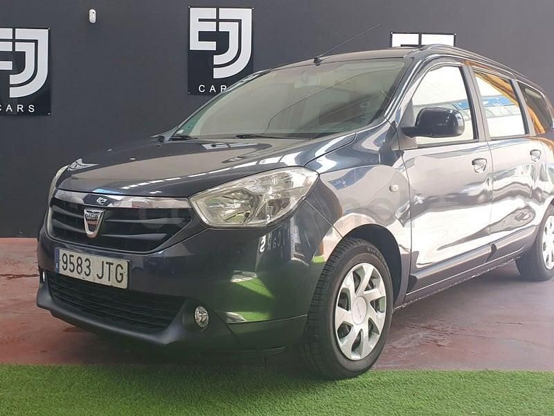 Usado Dacia Lodgy Lauréate 90 CV (66 kW) 2016 Gris / plata Monovolumen