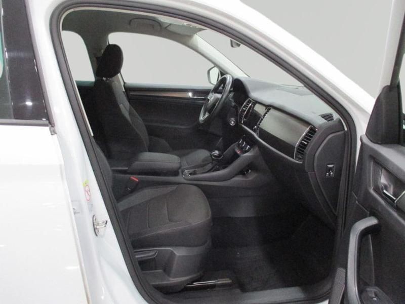 Usado Skoda Kodiaq Ambition 150 CV (110 kW) 2020 Blanco SUV