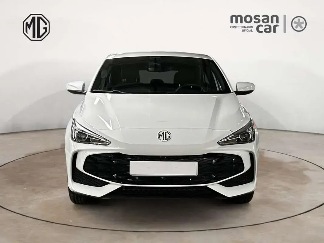 Usado MG MG3 Comfort 116 CV (85 kW) 2025 Blanco Utilitario