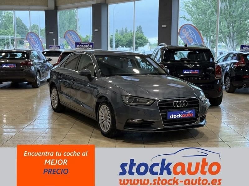 Gris / plata Usado 2016 Audi A3 Berlina | 14.500 € (Buen precio) - Imagen 1/4