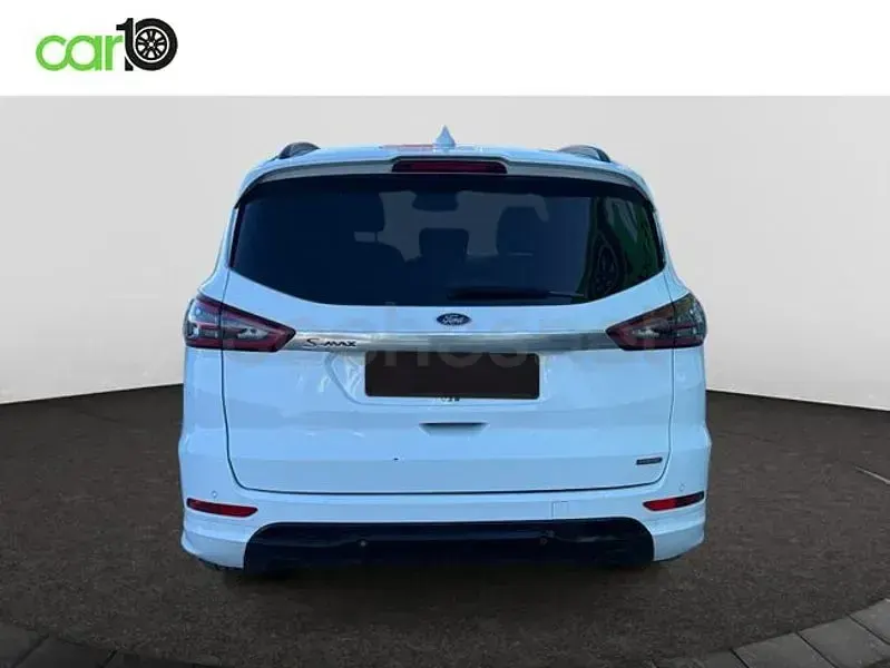 Usado Ford S-MAX ST-Line 190 CV (139 kW) 2023 Blanco Monovolumen