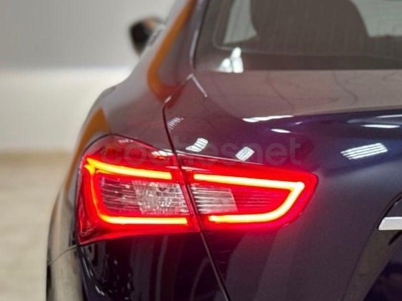 Usado Maserati Ghibli 275 CV (202 kW) 2017 Azul Berlina