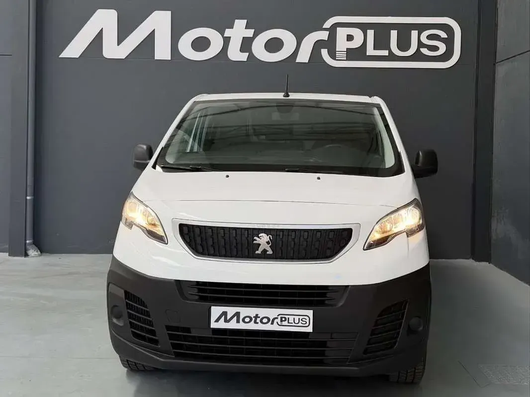 Usado Peugeot Expert Premium 120 CV (88 kW) 2021 Blanco Van