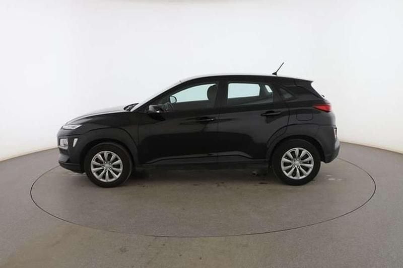 Usado Hyundai Kona 121 CV (88 kW) 2019 Negro SUV