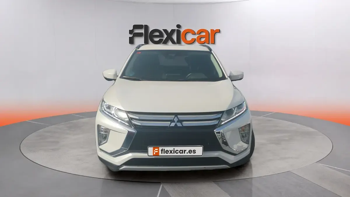 Usado Mitsubishi Eclipse Cross Spirit 163 CV (119 kW) 2021 Blanco SUV