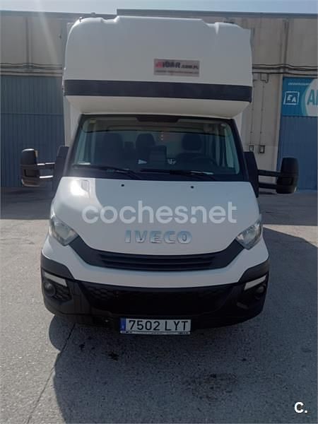 Usado Iveco Daily 176 CV (129 kW) 2012 Gris / plata Pickup/Camioneta