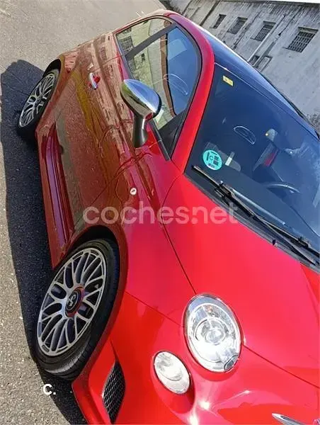 Usado Abarth 500 135 CV (99 kW) 2015 Rojo Utilitario
