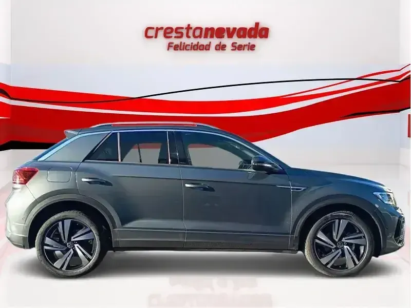 Usado VW T-Roc R-line 150 CV (110 kW) 2023 SUV