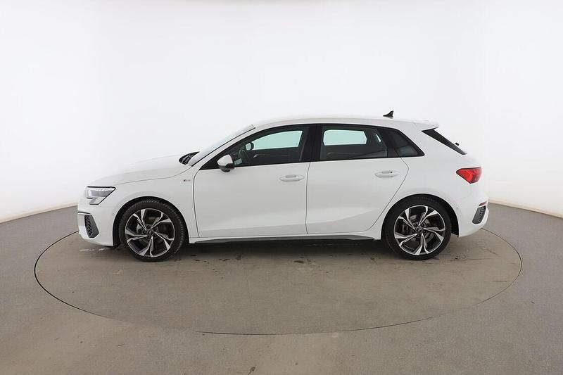 Usado Audi A3 Sportback e-tron S-Line 150 CV (110 kW) 2023 Blanco Utilitario