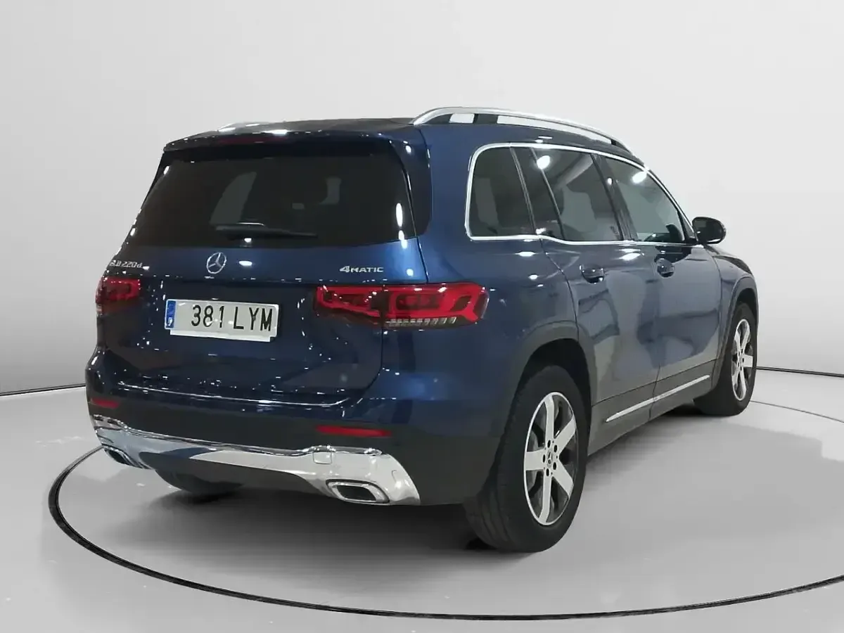 Usado Mercedes GLB220 190 CV (139 kW) 2022 Azul SUV