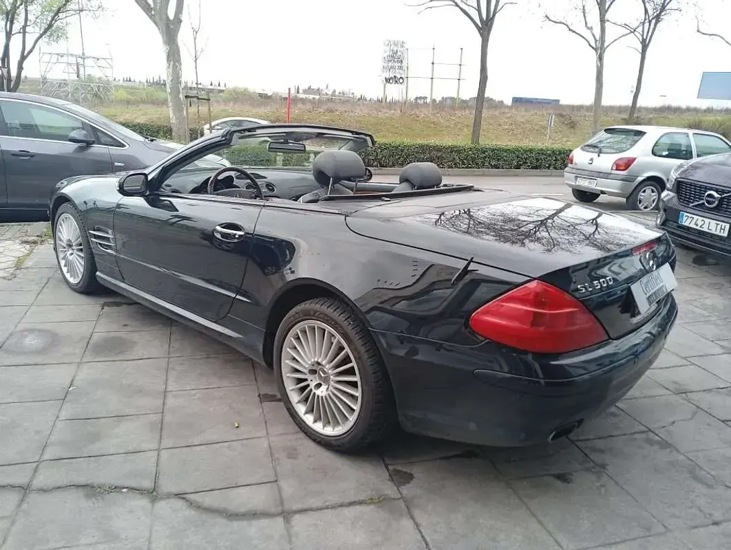 Usado Mercedes SL500 306 CV (225 kW) 2003 Negro Coupe